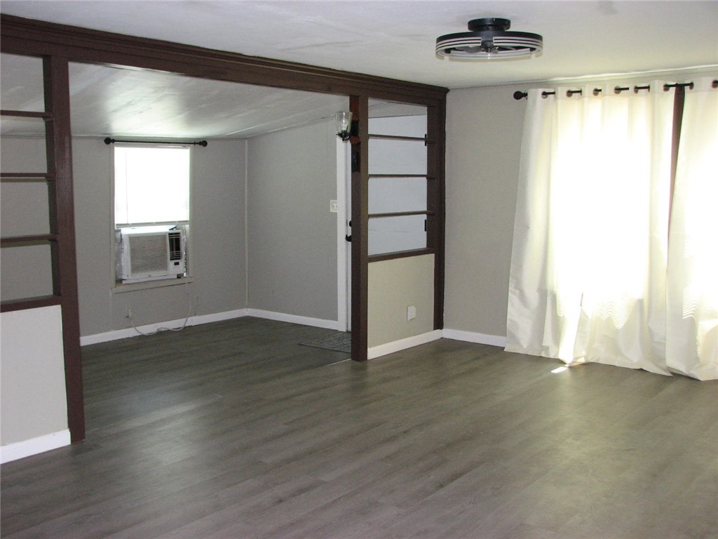 420 Anchor St Property Photo 5