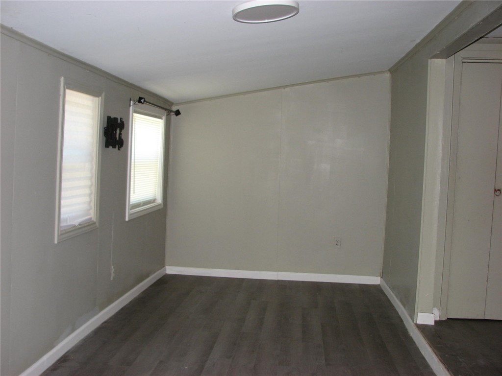 420 Anchor St Property Photo 9