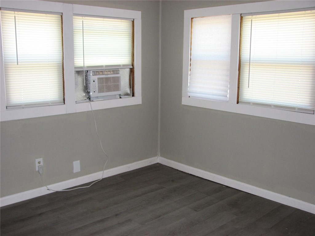 420 Anchor St Property Photo 12
