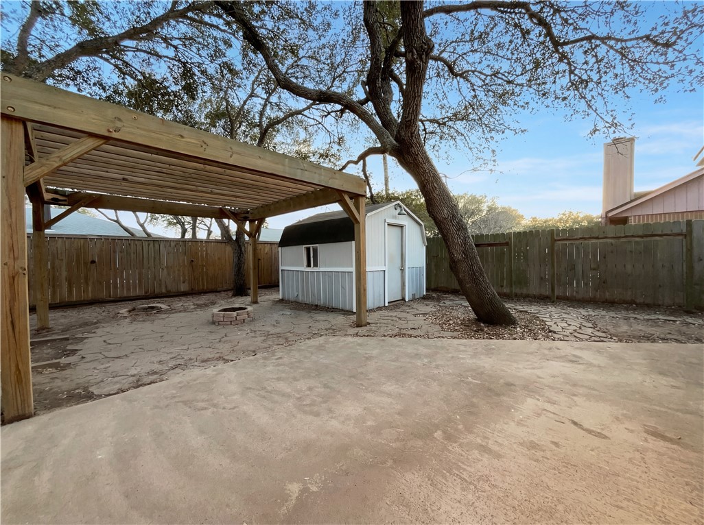 2175 Timberleaf Property Photo 15