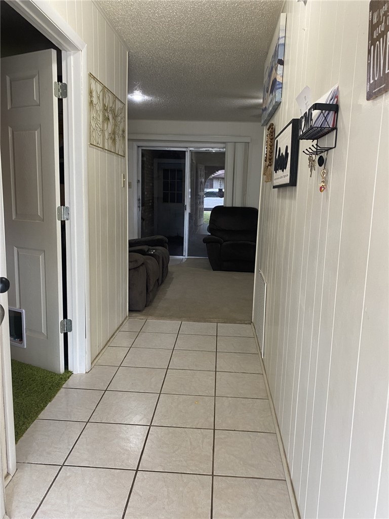 1601 Andrea St Property Photo 5