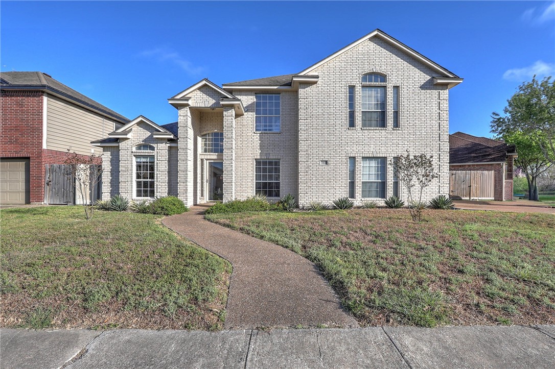 7417 Lake Micala Dr Property Photo 1