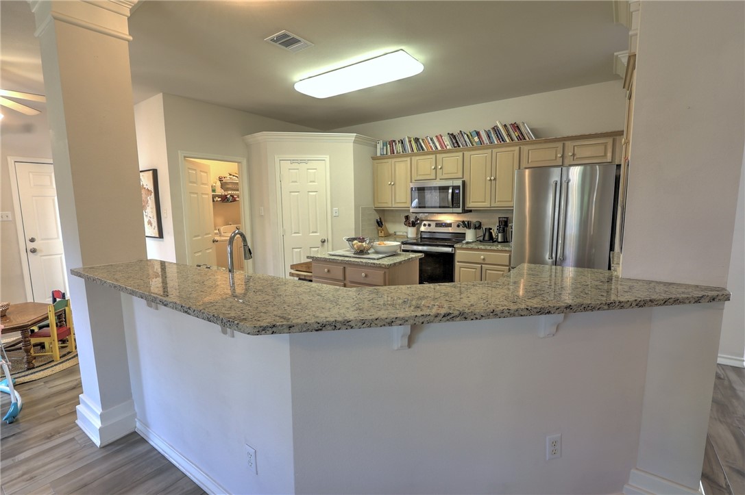 7417 Lake Micala Dr Property Photo 14