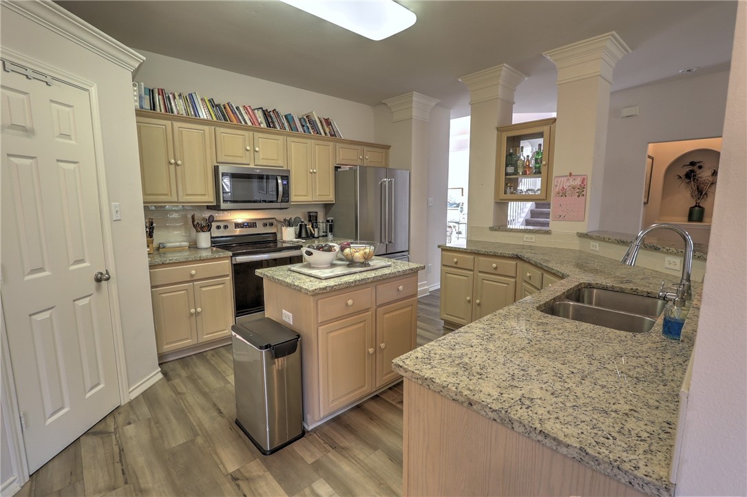 7417 Lake Micala Dr Property Photo 15