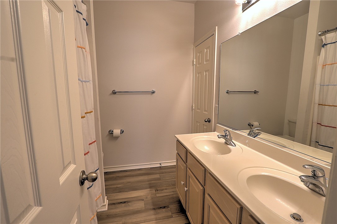 7417 Lake Micala Dr Property Photo 33