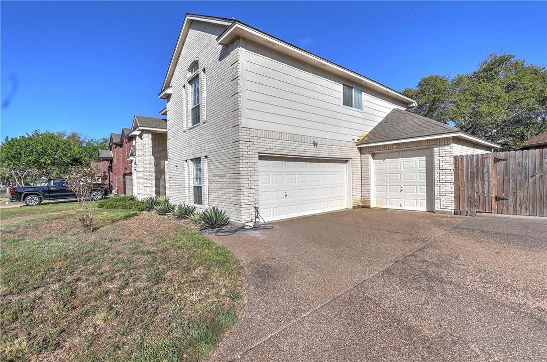 7417 Lake Micala Dr Property Photo 40