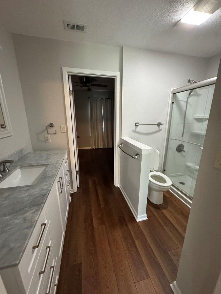 302 St. Andrews A-102 Property Photo 11