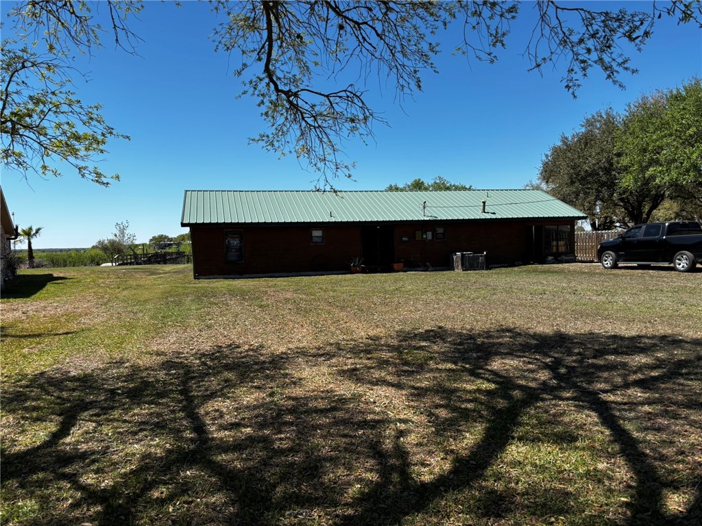 137 Harbor Circle Property Photo 1