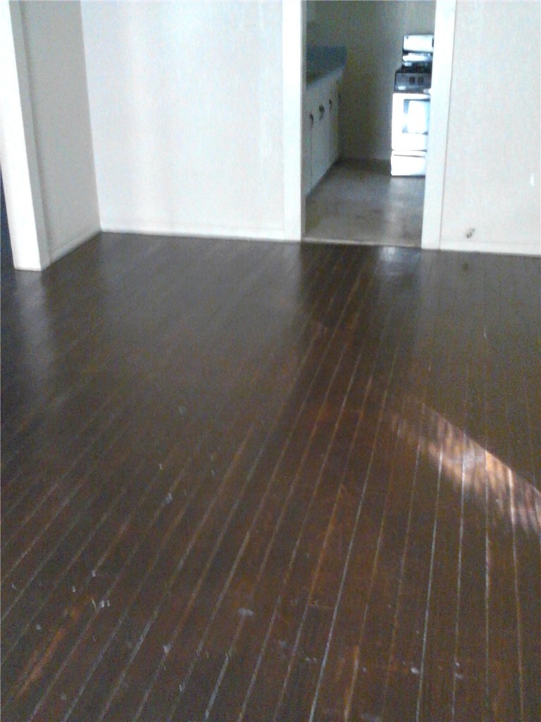 219 Tutt Ave Property Photo 6