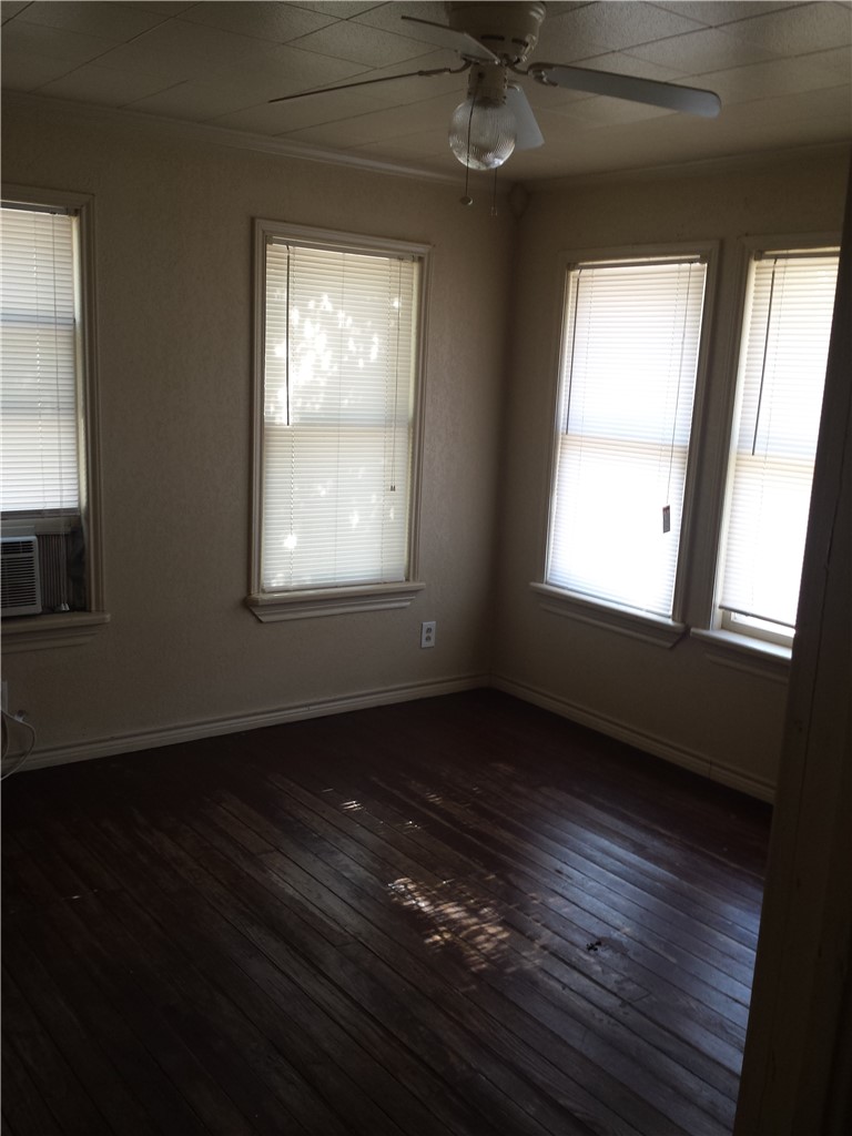 219 Tutt Ave Property Photo 12