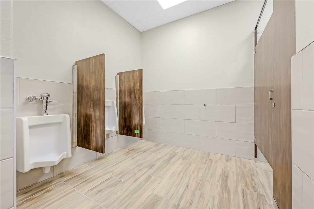 6606 Jefferson Property Photo 14