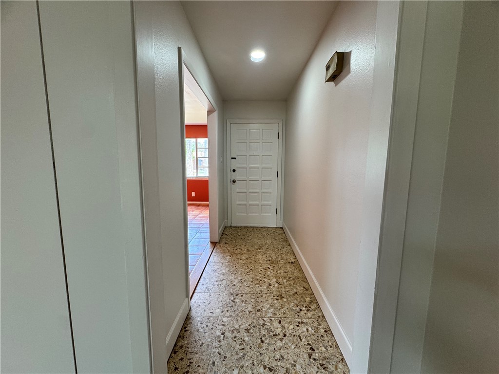 460 Palmetto St Property Photo 3