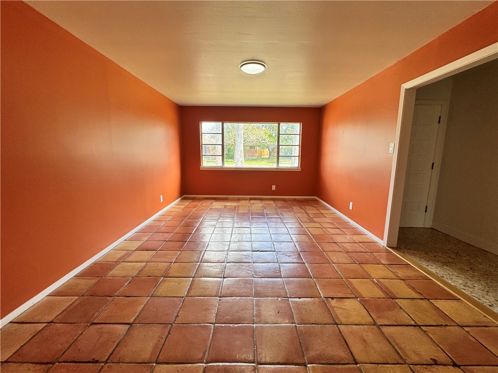 460 Palmetto St Property Photo 6