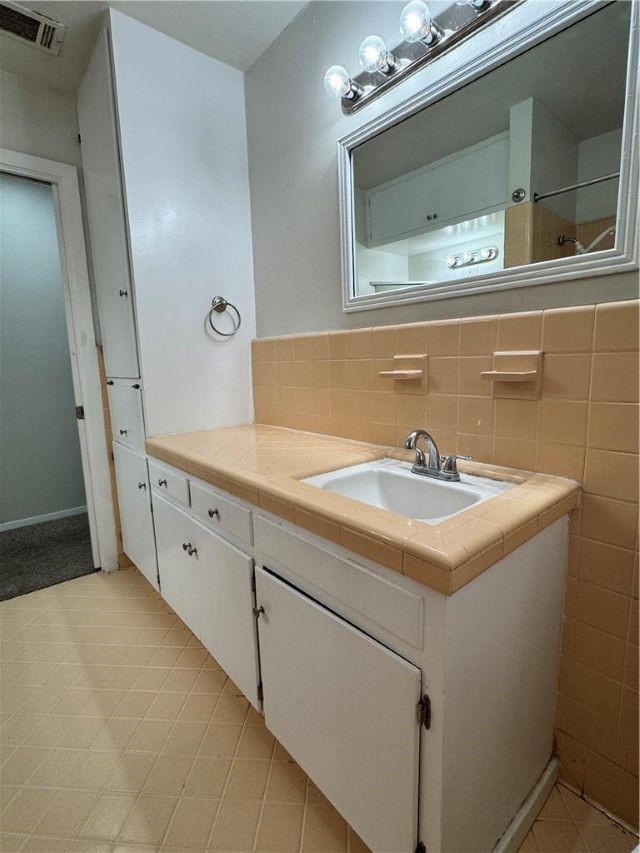 460 Palmetto St Property Photo 19
