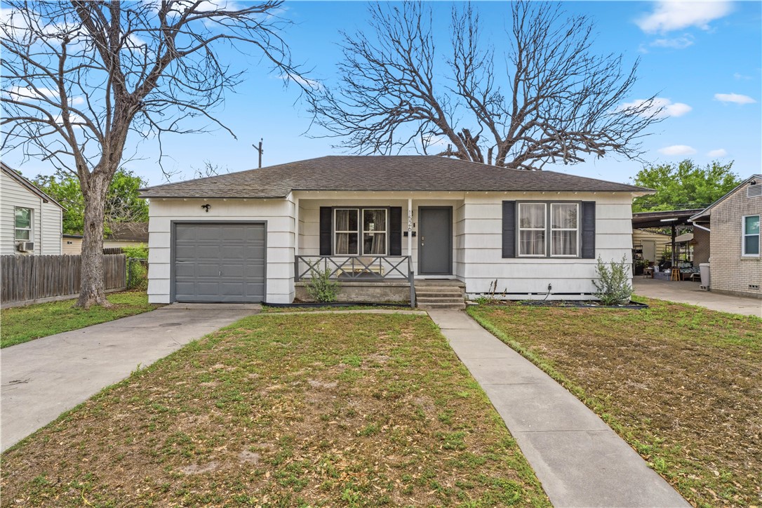 1526 Melbourne Dr