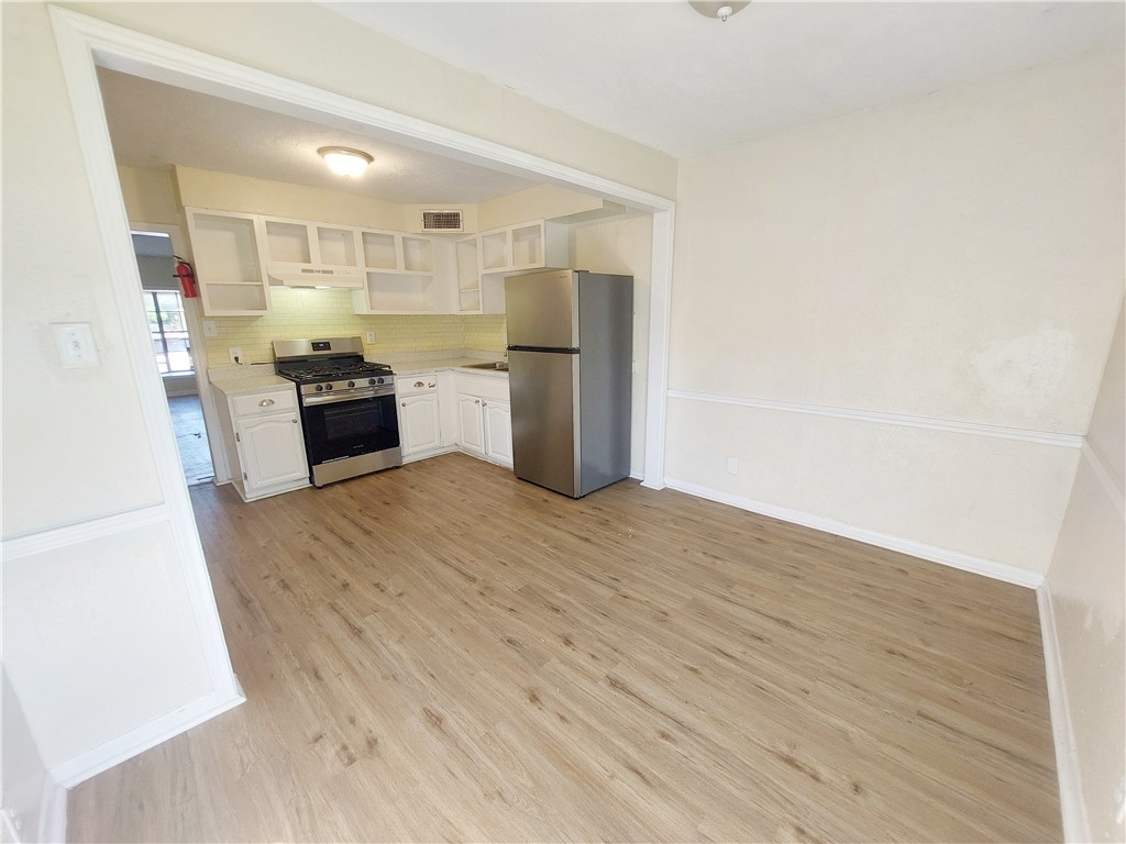 722 Collingswood Dr Property Photo 6