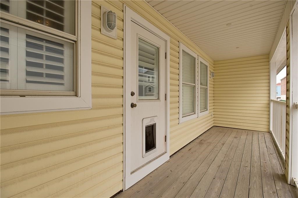 15110 Leeward Dr 203 Property Photo 23