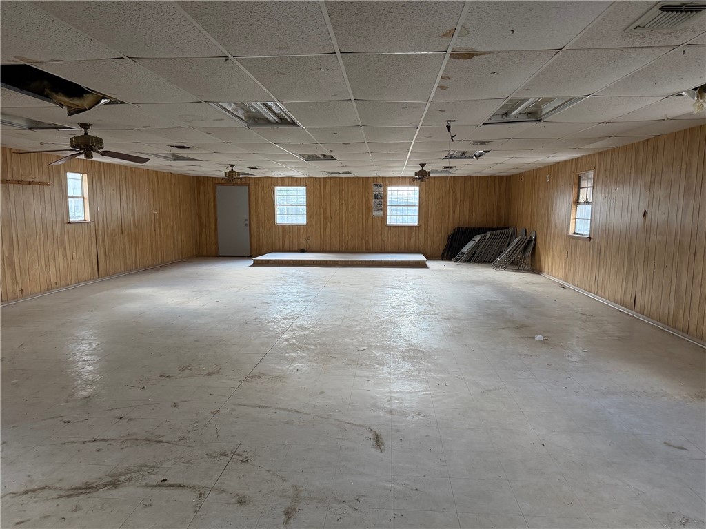 123 E Laredo St Property Photo 4