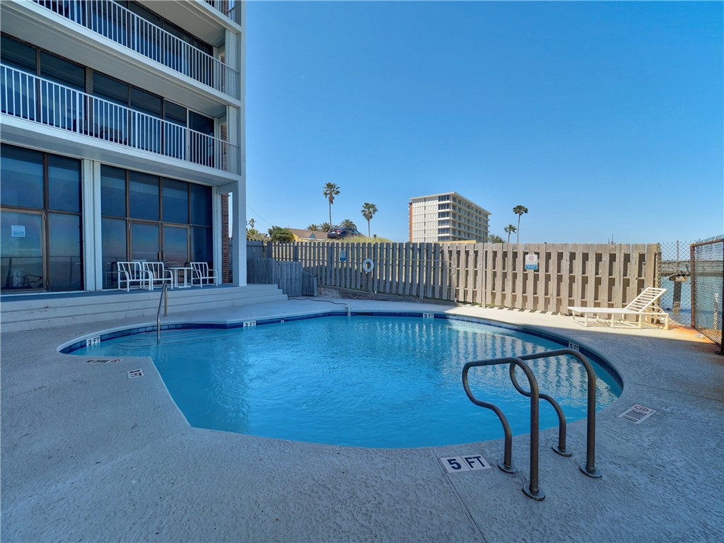 4334 Ocean Dr 504 Property Photo 31