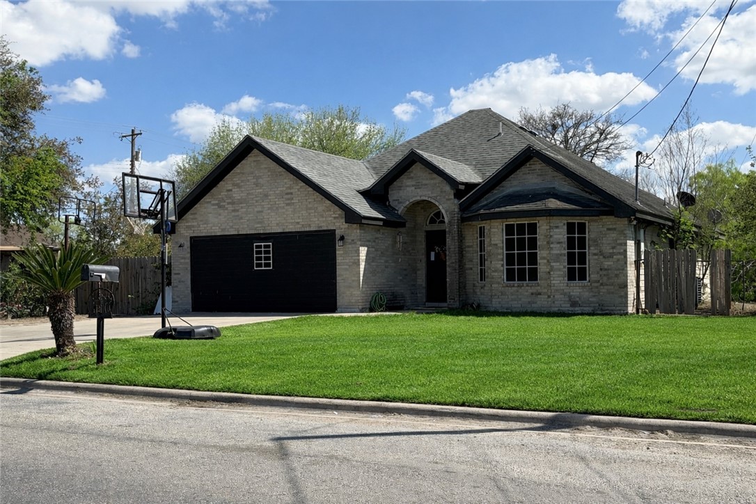 614 Cactus Property Photo 1