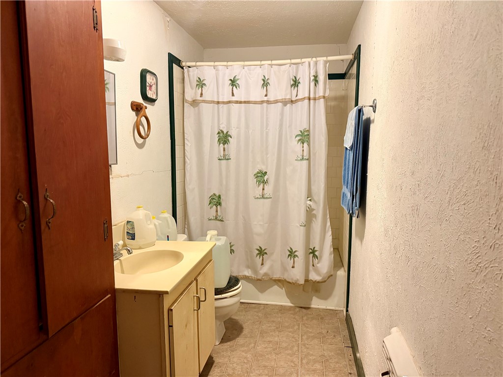 719 W Kleberg Ave Property Photo 6
