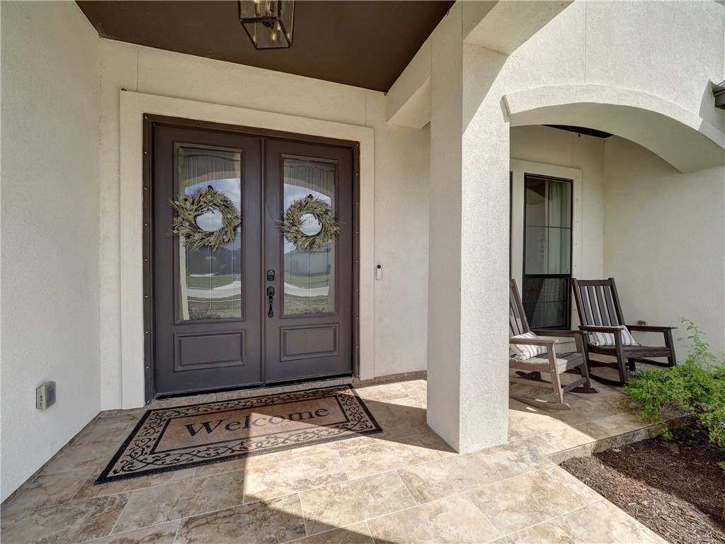1422 Sansa St Property Photo 3