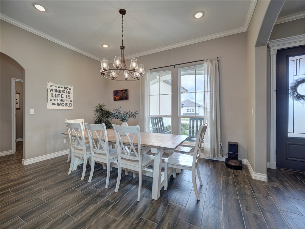 1422 Sansa St Property Photo 6