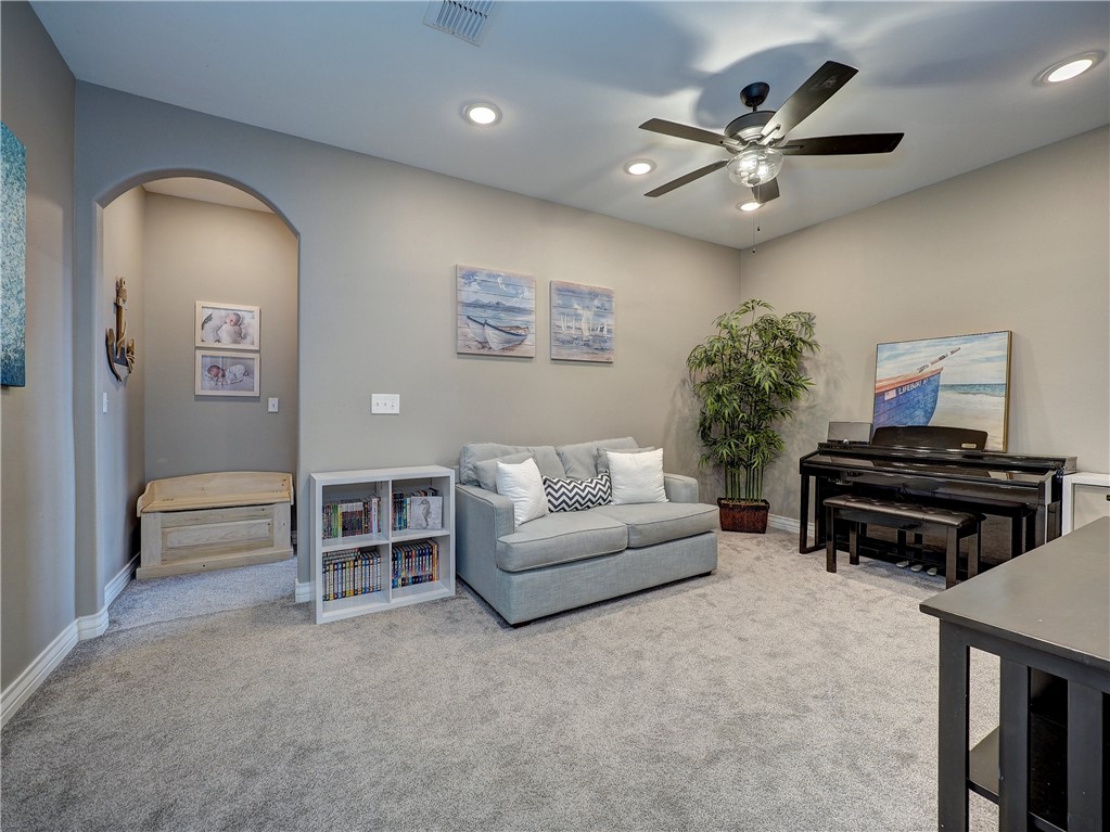 1422 Sansa St Property Photo 30