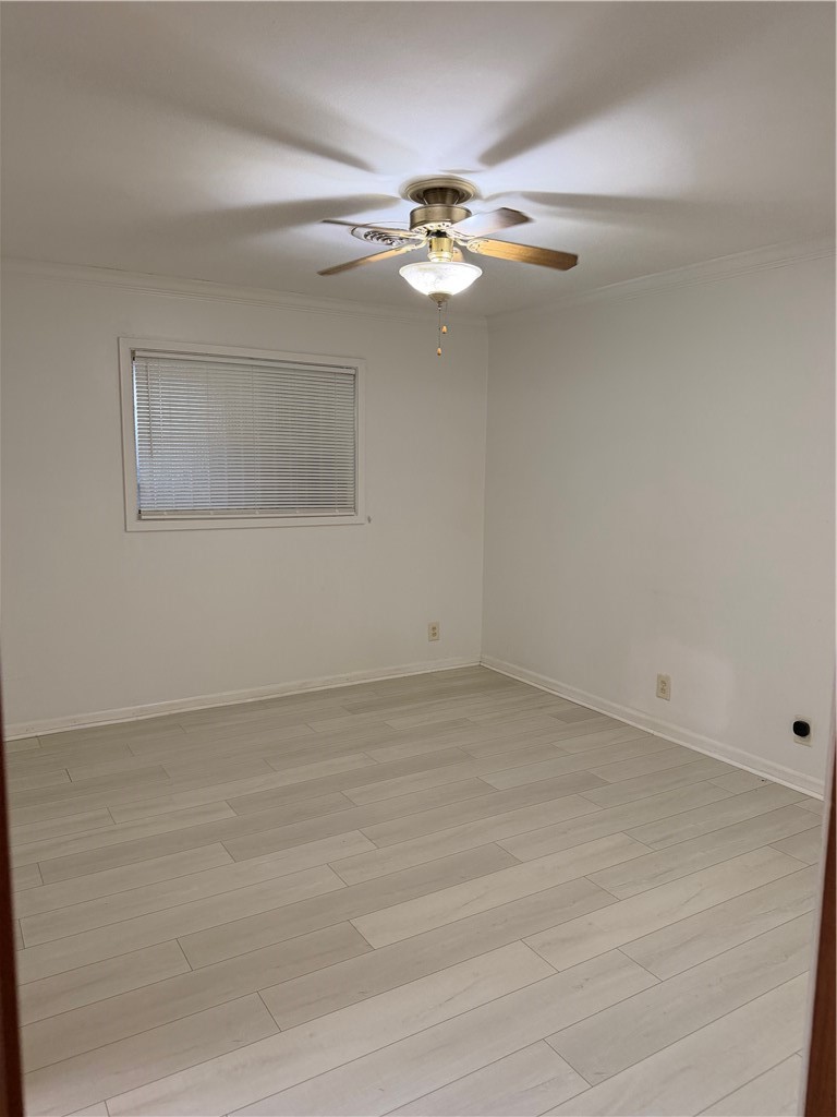 525 Grant Pl Property Photo 9