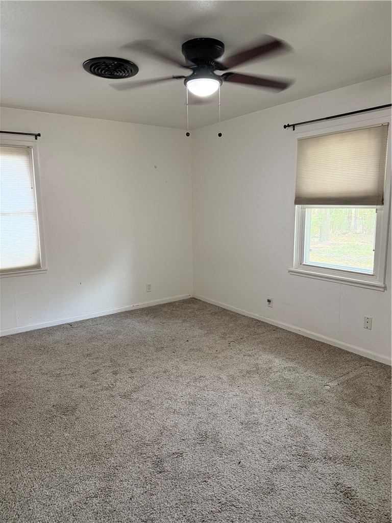 525 Grant Pl Property Photo 25