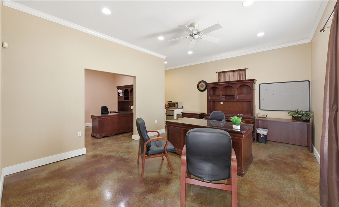 2248 Flour Bluff Dr Property Photo 7
