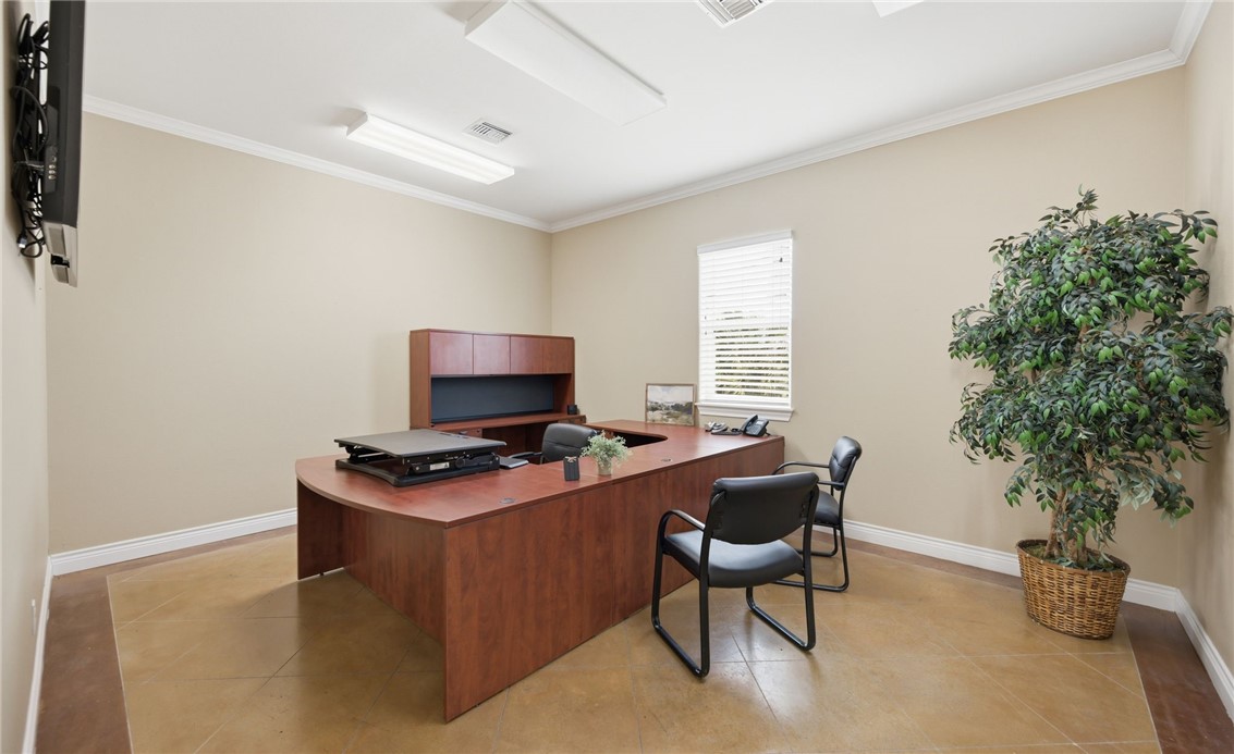 2248 Flour Bluff Dr Property Photo 22