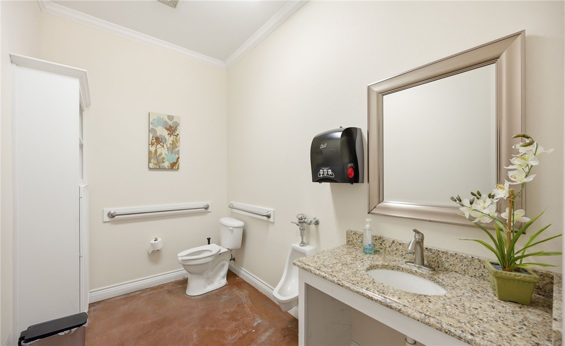 2248 Flour Bluff Dr Property Photo 26