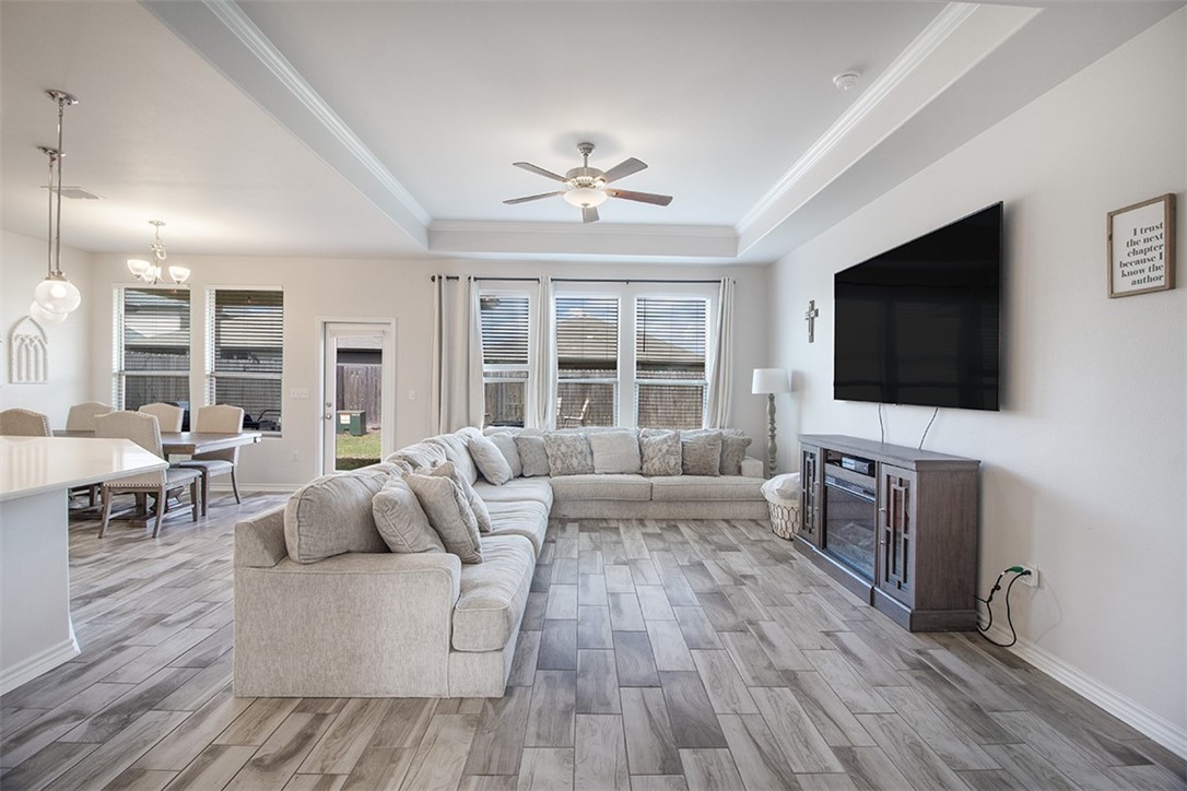 1012 Ocean Breeze Property Photo 5