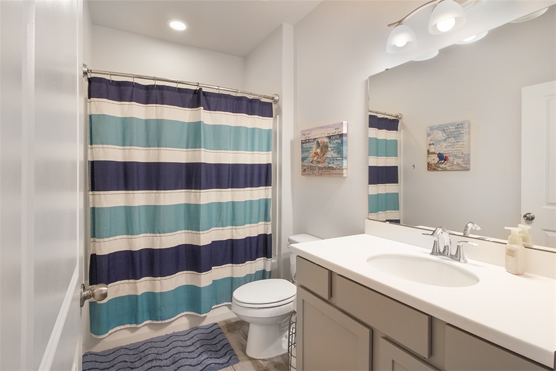 1012 Ocean Breeze Property Photo 26
