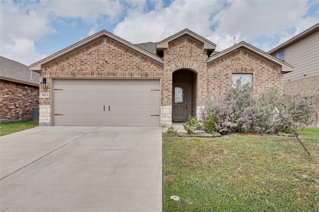 8113 Cattlemen Dr Property Photo 1