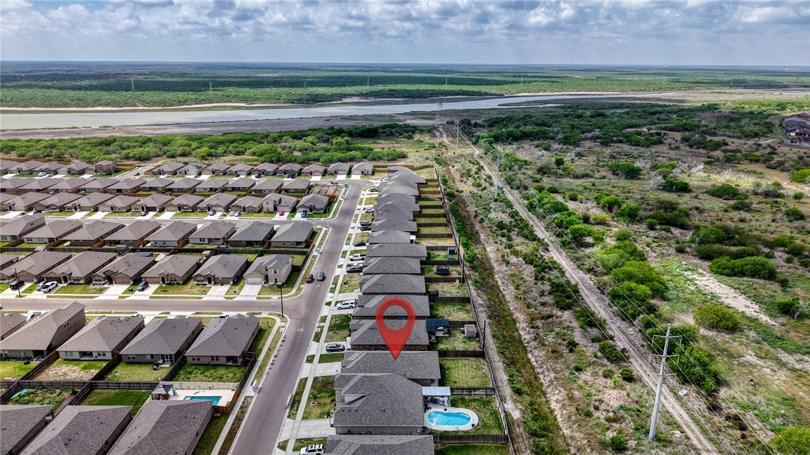 8113 Cattlemen Dr Property Photo 2