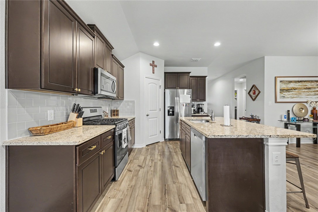 8113 Cattlemen Dr Property Photo 10