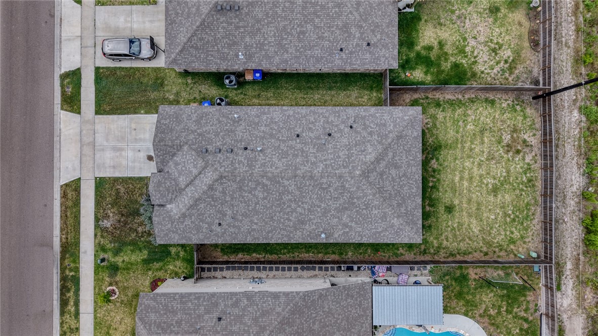 8113 Cattlemen Dr Property Photo 35