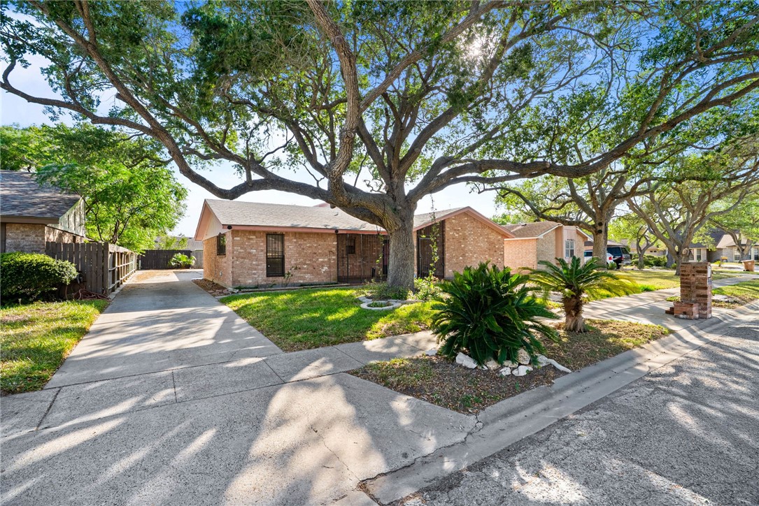 6317 Sault Dr Property Photo 2