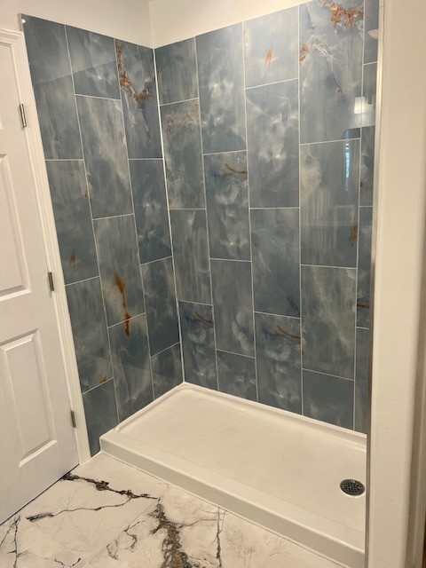 408 W Royal Oak Lane Property Photo 15