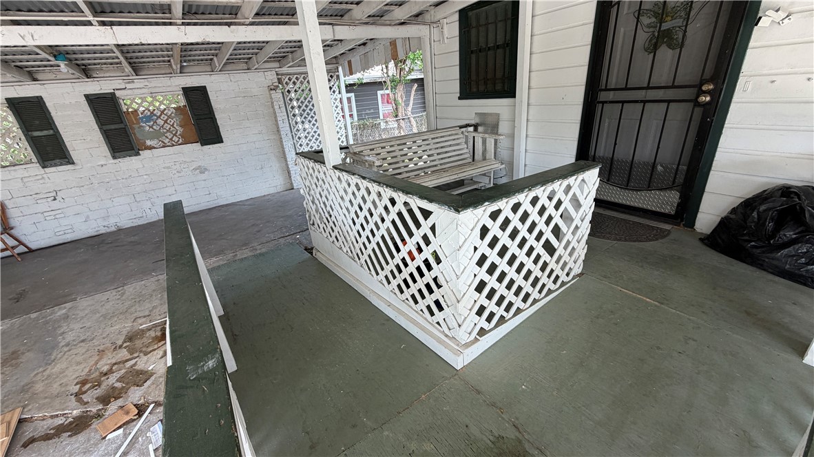 515 Harmon St Property Photo 25