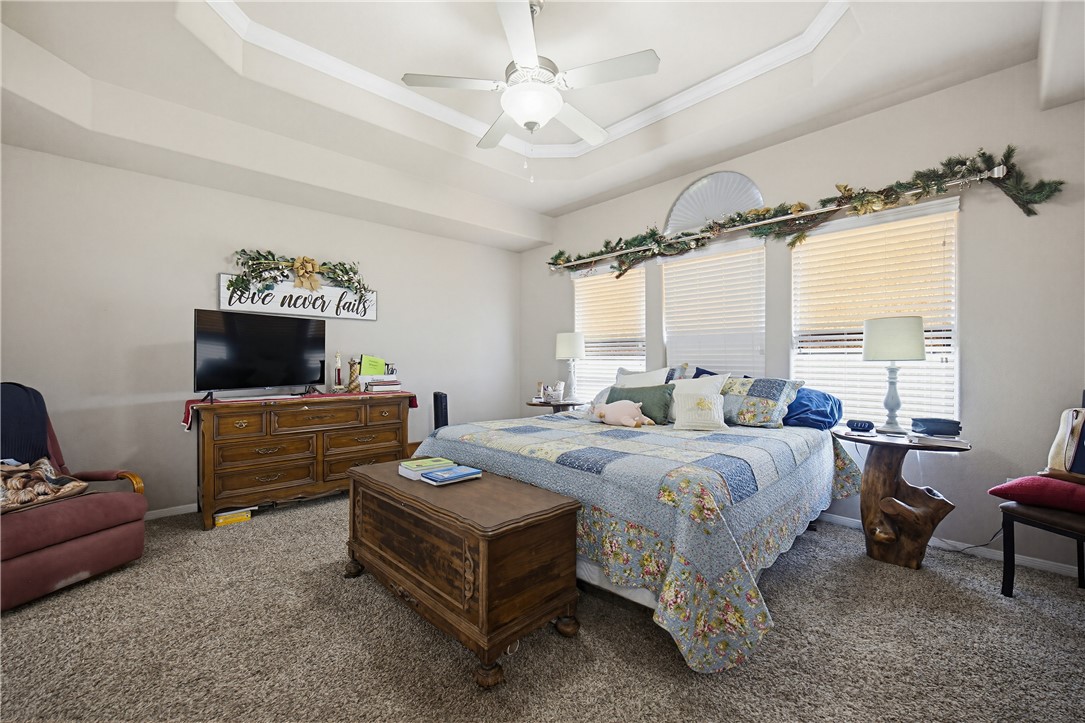2129 Escondido Property Photo 15