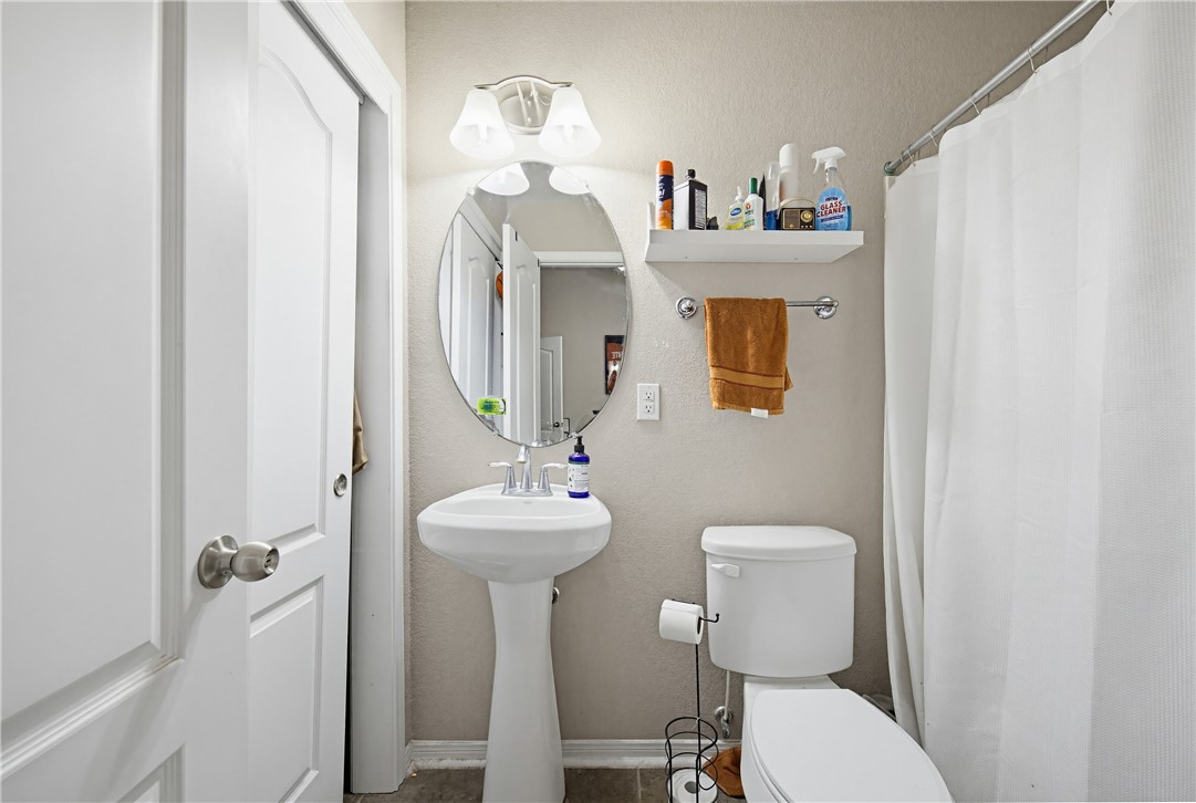 2129 Escondido Property Photo 24