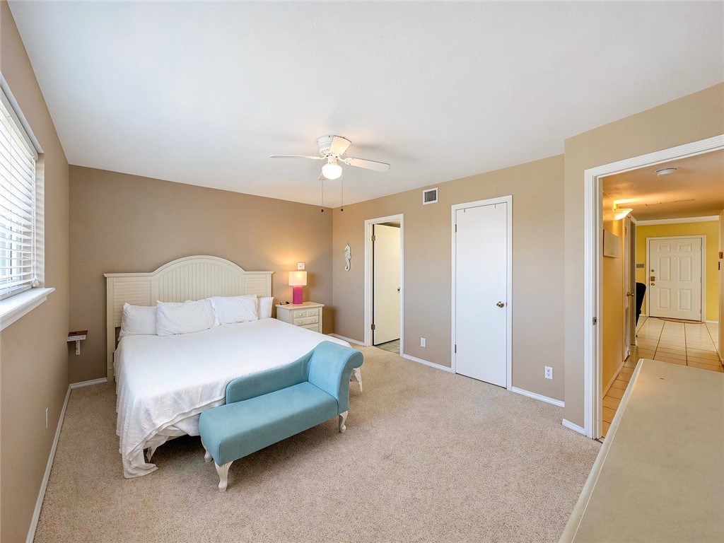 14921 Windward Dr 104 Property Photo 10