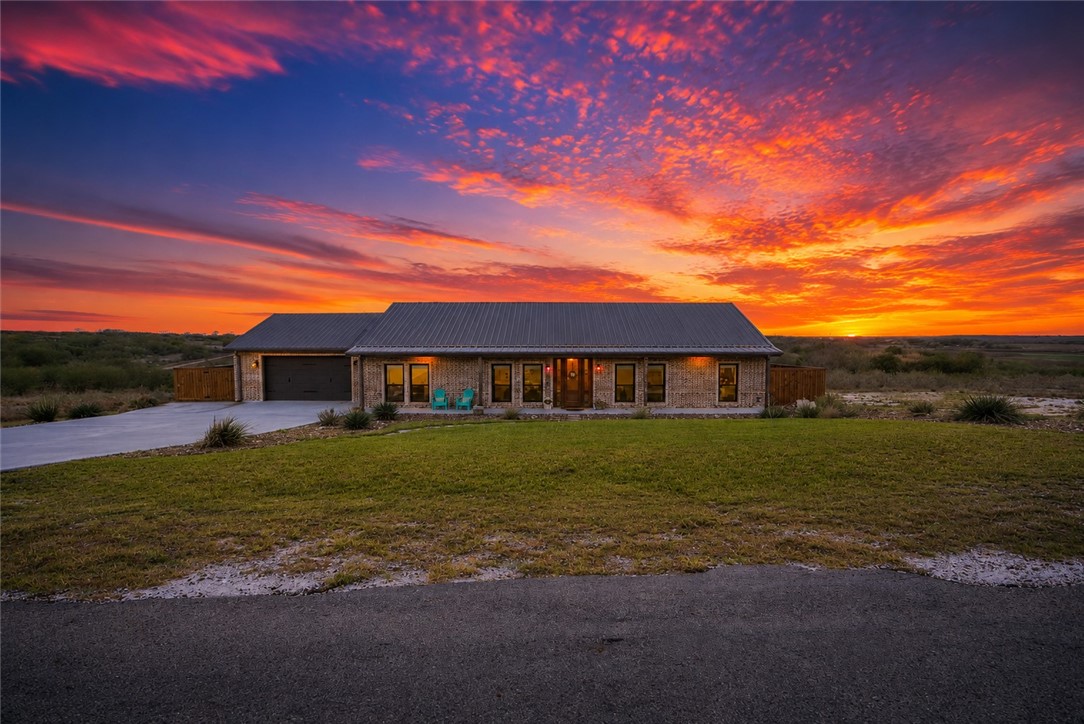 642 Nakishwana Property Photo 1