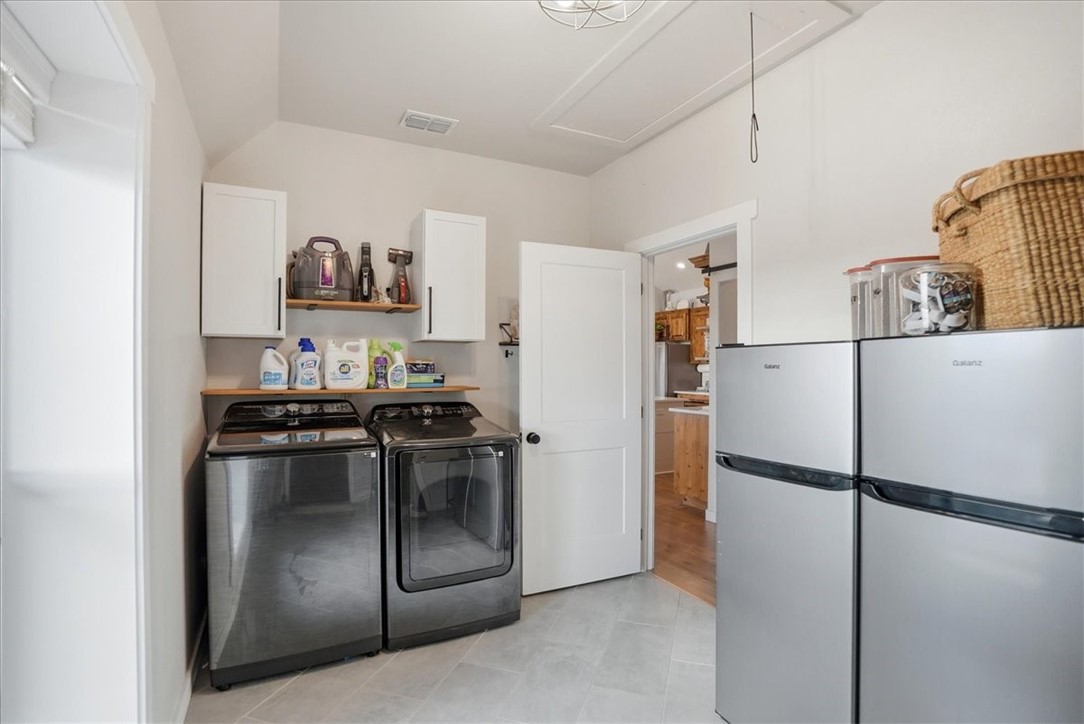 642 Nakishwana Property Photo 26