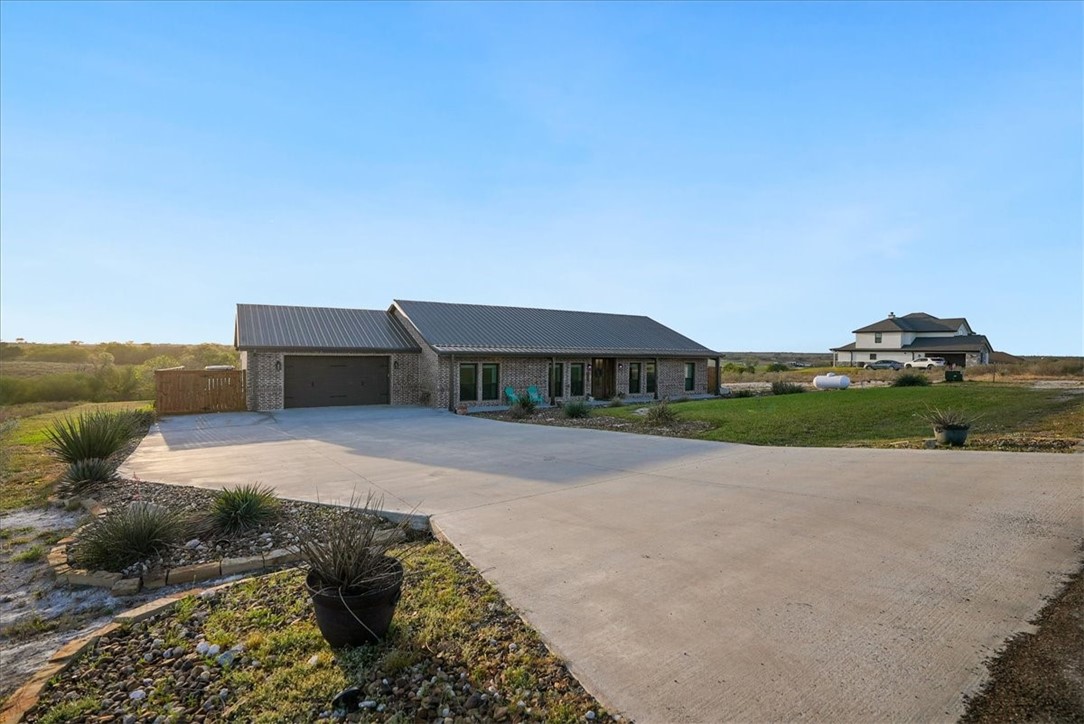 642 Nakishwana Property Photo 35