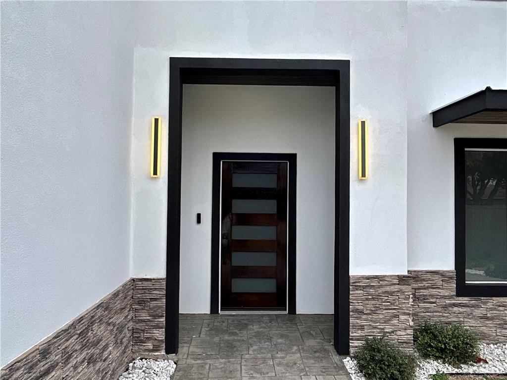 3614 Mina De Oro Property Photo 4