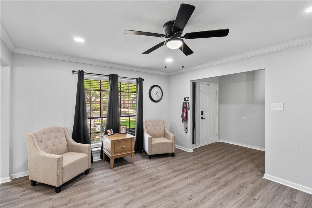 5326 Stonemill Property Photo 4